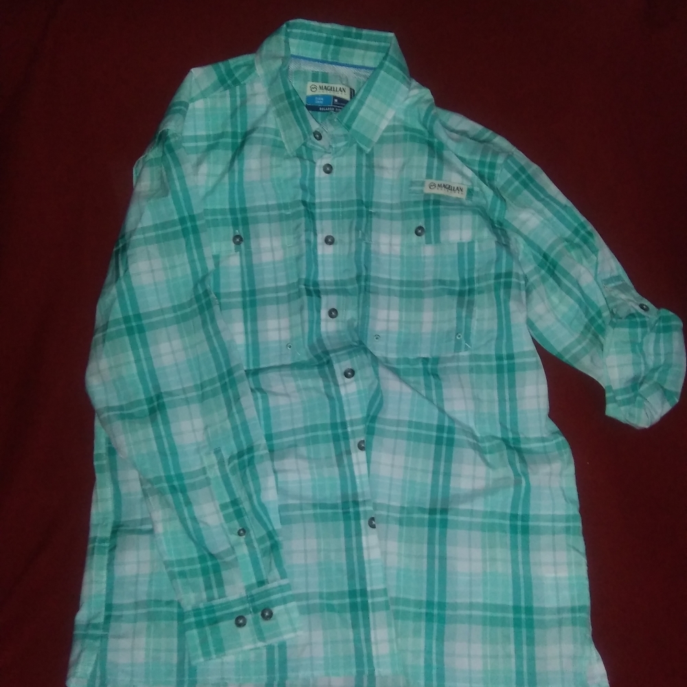 Shirts - Picture 2 of 3
